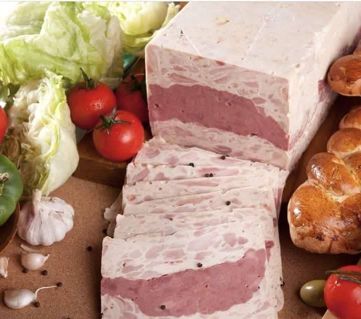 پروتیینی سوسیس کالباس بوفالو
