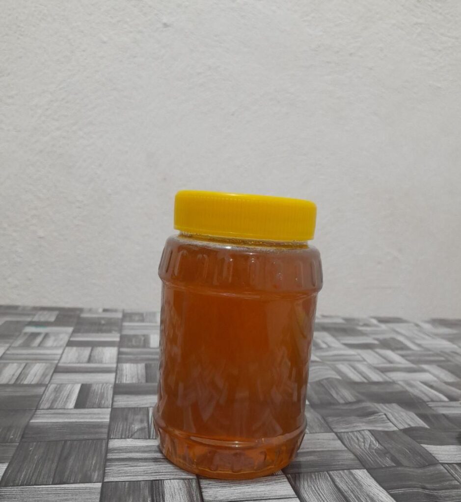 عسل چهل گیاه با کیفیت به شرط تست